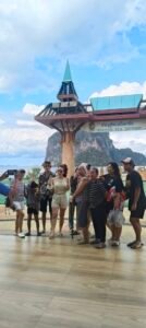 บริการรถตู้ VIP นำเที่ยวตรัง เช็คอินท่าเรือปากเมง เดินทางปลอดภัยจากภูเก็ต โดย SAFE phuket travel