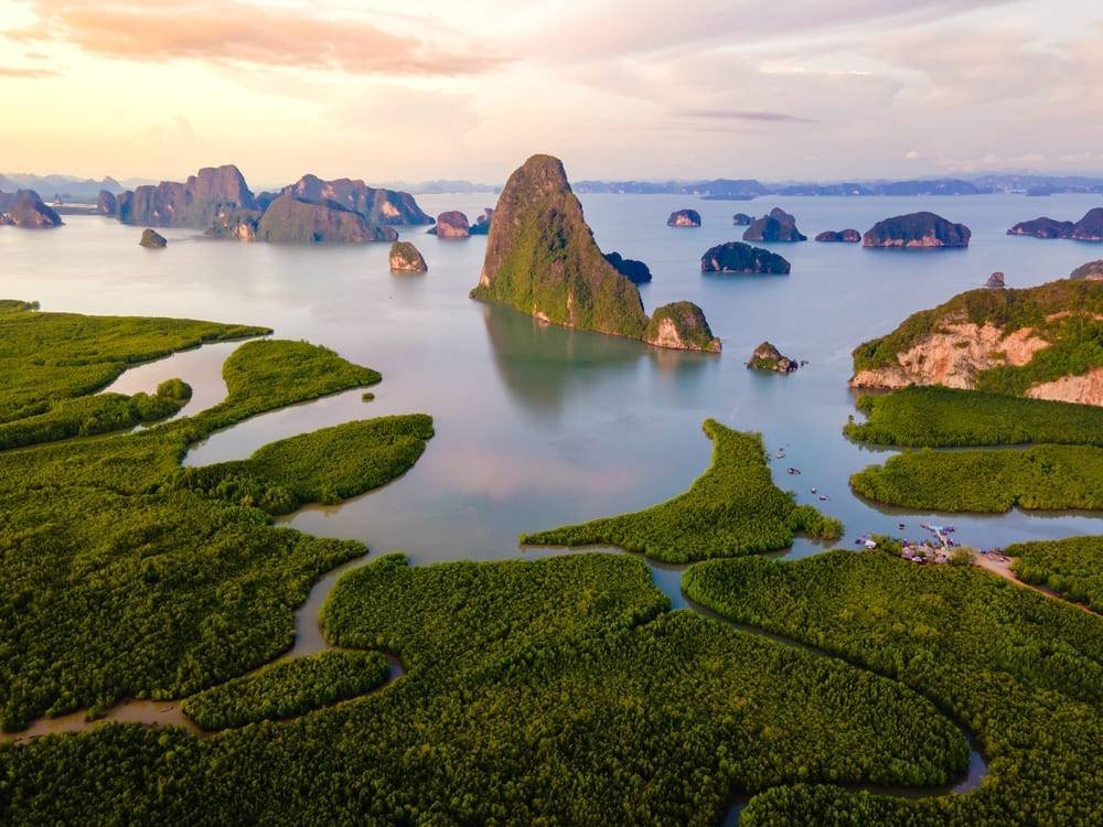 รีสอร์ตและจุดชมวิวธรรมชาติ เขาหลัก พังงา SafePhuketTravel