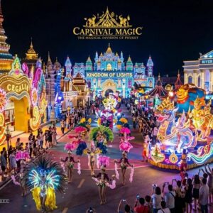 Carnival Magic Phuket ขบวนพาเหรด River Carnival และแสงไฟยามค่ำคืน